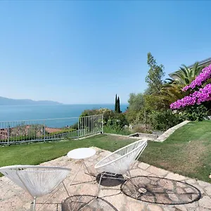  Apartment Villa Gargnano